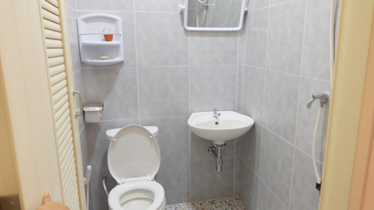 Benya Guest House Phimai Экстерьер фото